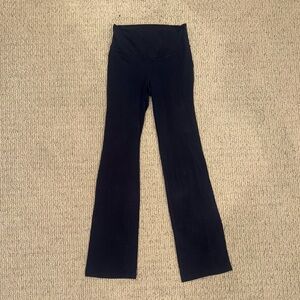 Navy flared leggings